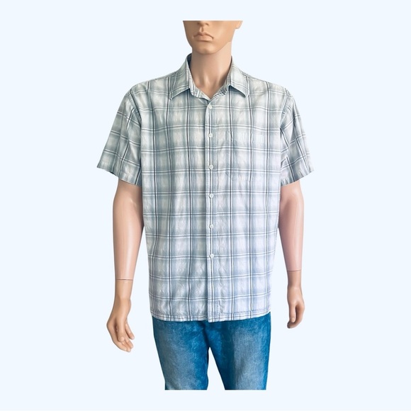 Van Heusen shirt blue white plaid XL (17-17.5) short sleeve button down collar - Picture 2 of 16